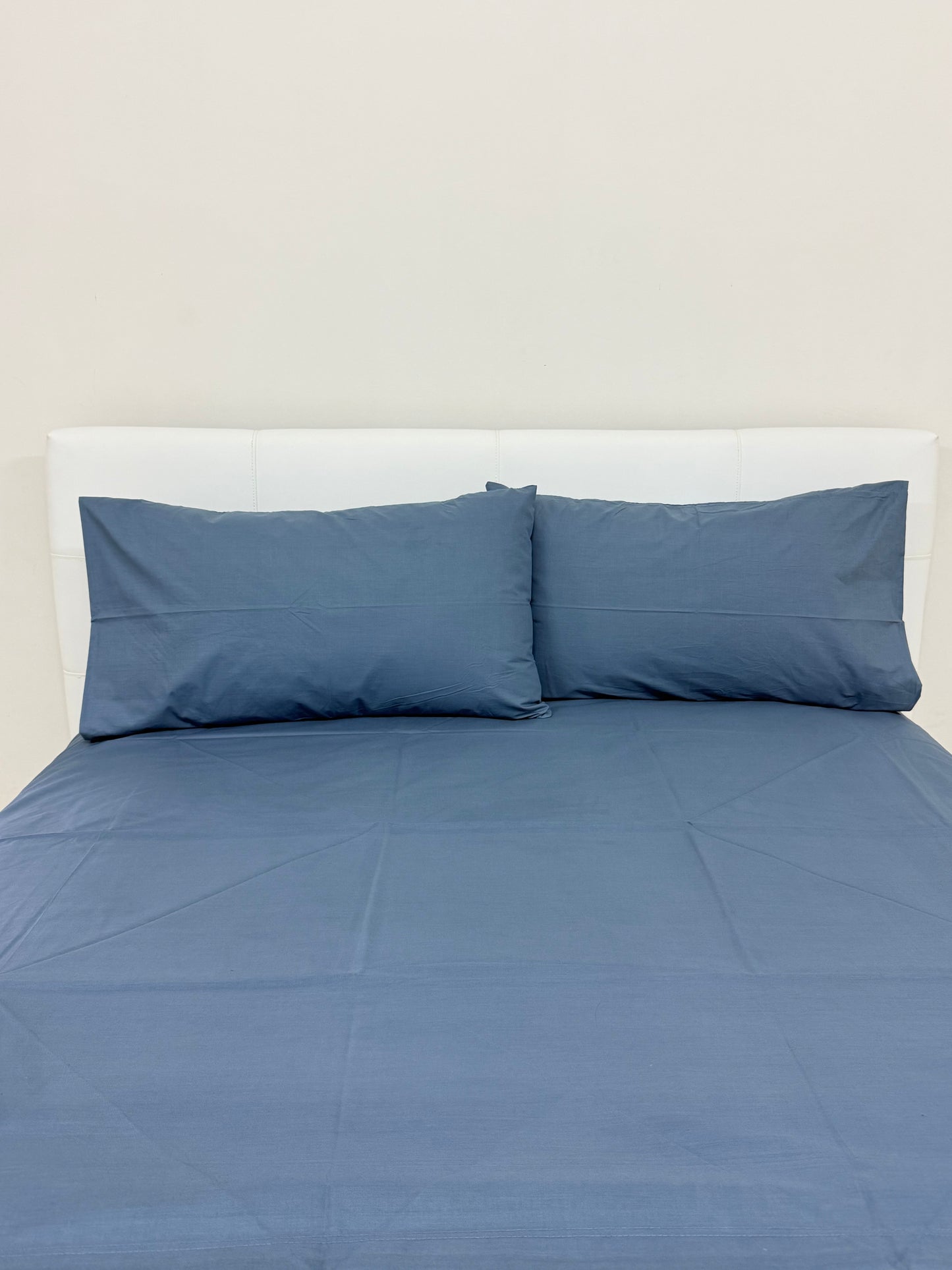 Completo letto matrimoniale tinta unita