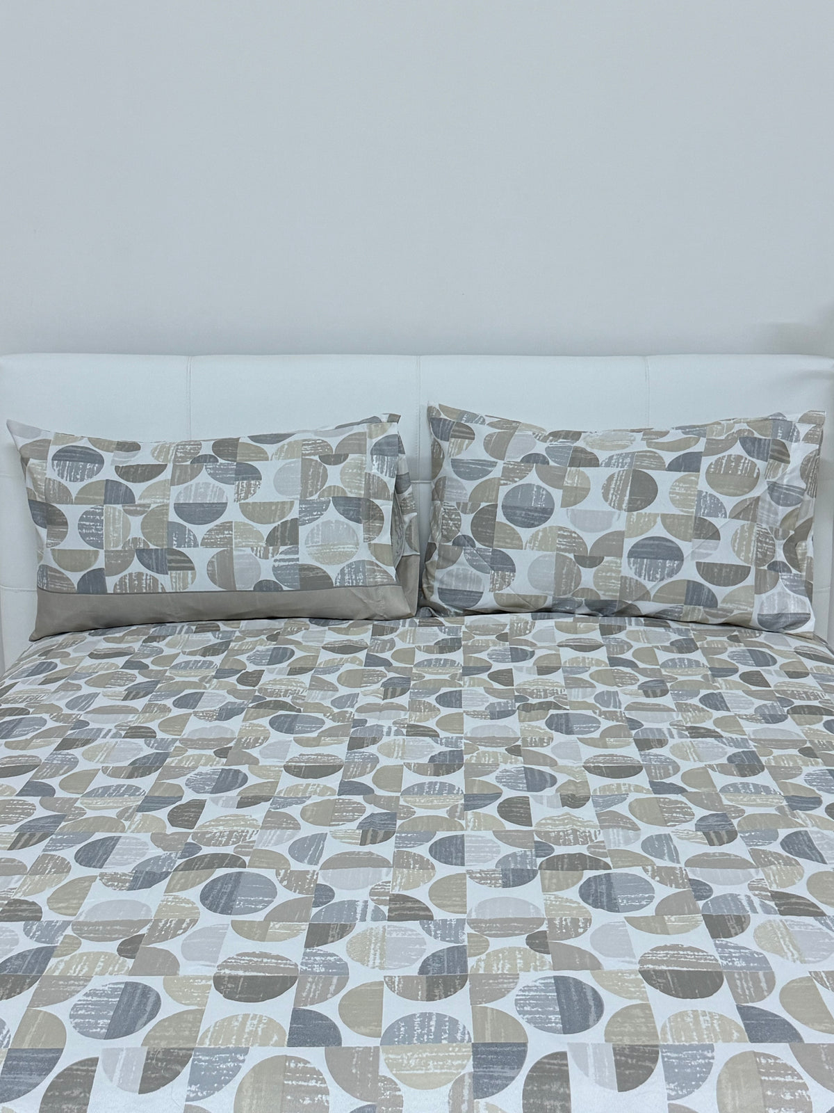 Completo letto in morbida microfibra
