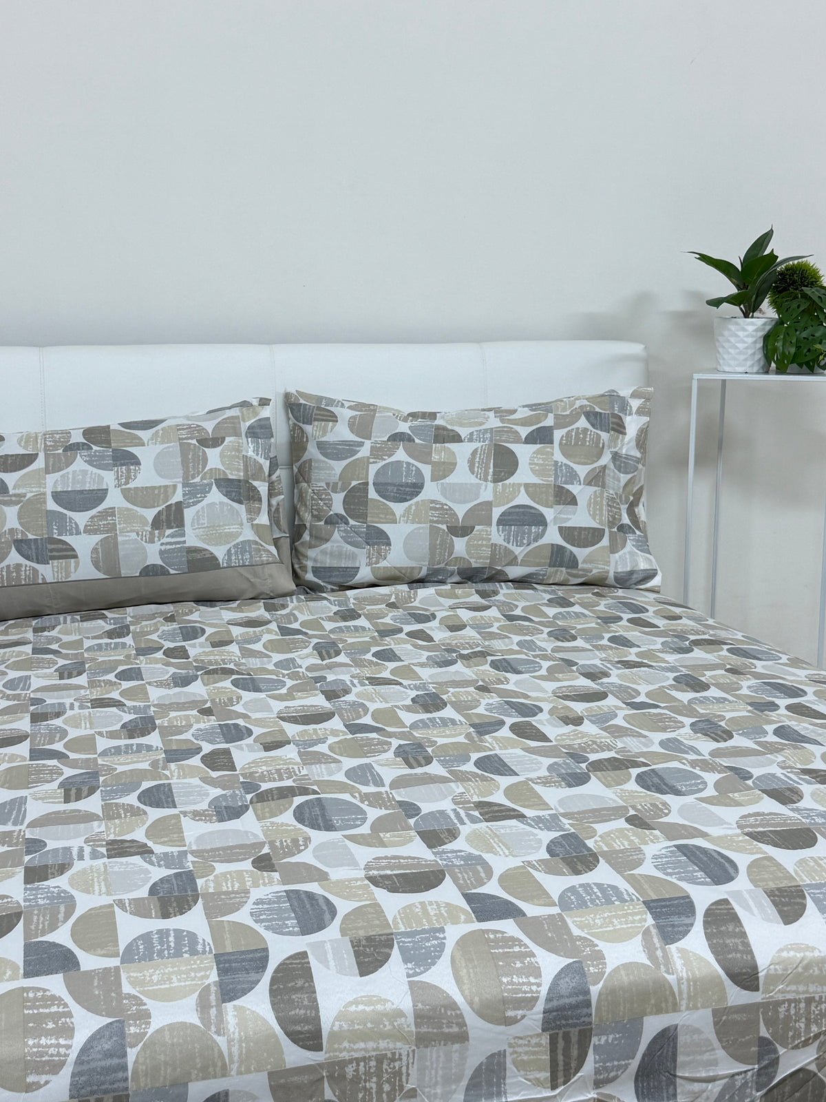 Completo letto in morbida microfibra